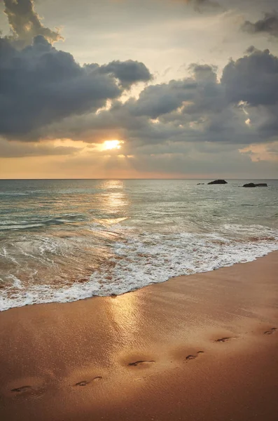 Tropisk Strand Vid Vacker Solnedgång Sri Lanka — Stockfoto