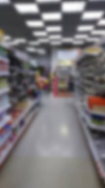 Bulanık arkaplan Süpermarketin Pencereleri.  