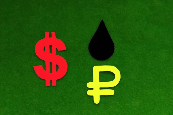 ルーブル 緑の背景に油のドロップの記号 ルーブルの為替レートの下落 — ストック写真