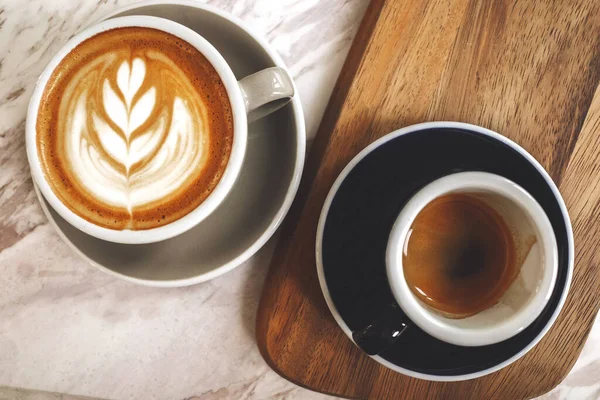 Kopje Espresso Koffie Latte Art Met Schuim Bovenop — Stockfoto