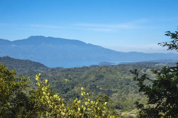 Jojoa See Vom Mirador Des Cerro Azul Meambar Nationalparks Panacam Stockfotografie Lizenzfreie Fotos C Unaihuizi Gmail Com 335622598 Depositphotos