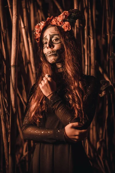 Retrato Jovem Com Maquiagem Assustadora Halloween Dia Dos Mortos Tema — Fotografia de Stock