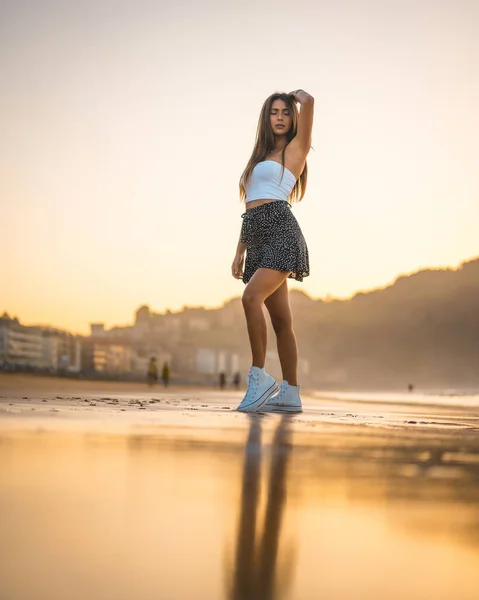 Fashion Portrait Attractive Young Woman Beach Zarautz — Stock Photo, Image