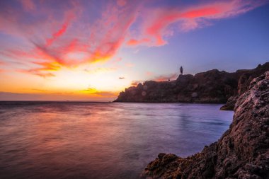 Deniz fenerinin gün batımı manzarası, Tenerife, Punta de Teno