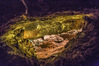 Kayalık ve dikitli mağara, Cueva De Los Verdes, Lanzarote Adası, İspanya
