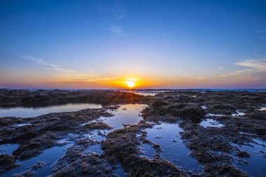 Salinas de Janubio 'da güzel bir gün batımı