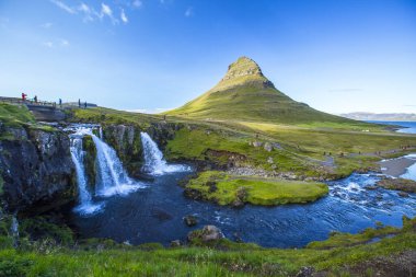 İzlanda 'daki Kirkjufell Dağı