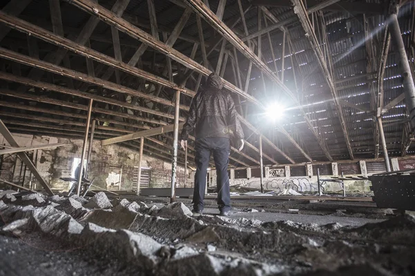 アイスランド沿岸の放棄された工場の内装 — ストック写真
