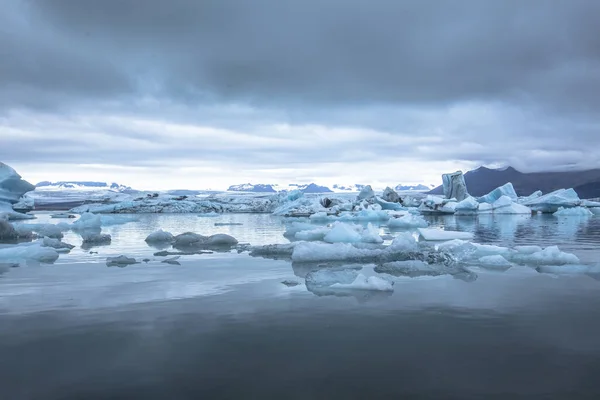 Jokulsarlon Gletsjerlagune Groot Gletsjermeer Het Zuidoosten Van Ijsland Aan Rand — Stockfoto