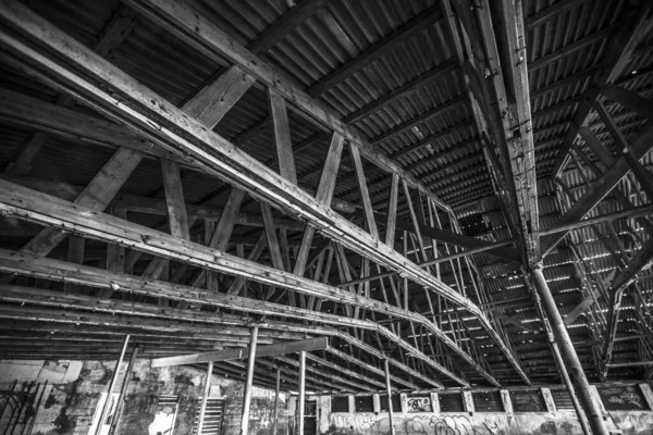 Beams Abandoned Factory Icelandic Coast — Stock Photo, Image