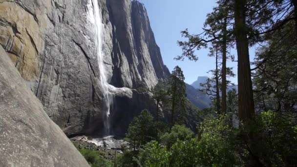 Vackra Övre Fallen Yosemite Nationalpark Kalifornien Förenta Staterna — Stockvideo