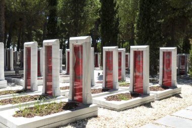 1 Ağustos 2017, Çanakkale (Çanakkale) Türkiye 'nin Çanakkale ilçesindeki Gelibolu kentinde şehit Türk askeri mezarlığı 