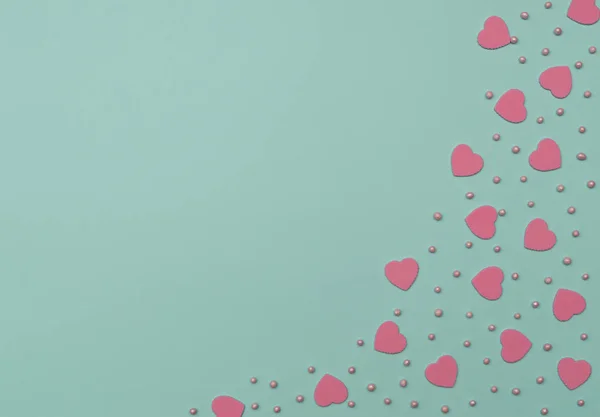 Valentinstag Blauer Hintergrund Mit Rosa Herzen Und Perlen Valentinstag Grusskarte Flache Verlegestile Farbe Grenze Stock Photo 337001340