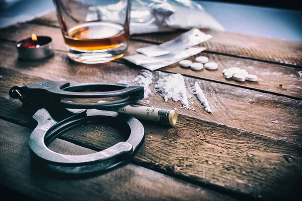 Drugs and substances prohibited - arrest criminals — Stock Photo, Image