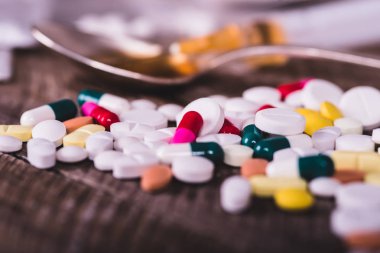 Uyuşturucu ve yasak - maddeler tutuklama suçluların