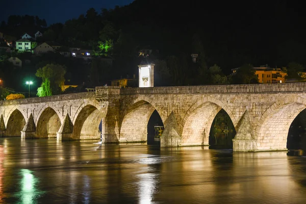 Ponte Otomana Mehmed Pasa Sokolovic Visegrad Bósnia Herzegovina Durante Noite — Fotografia de Stock