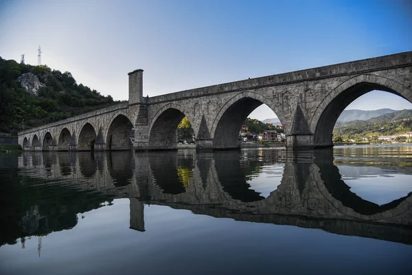 Ponte Otomana Mehmed Pasa Sokolovic Sobre Rio Drina Visegrad Bósnia — Fotografia de Stock