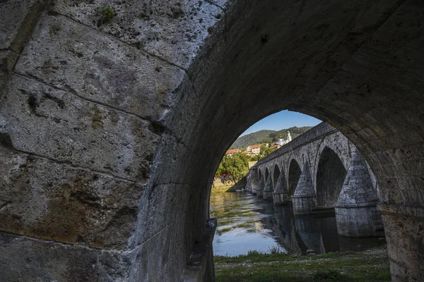 Ponte Otomana Mehmed Pasa Sokolovic Sobre Rio Drina Visegrad Bósnia — Fotografia de Stock