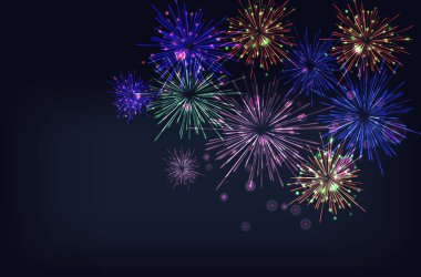 Alacakaranlık arka plan üzerinde parlak renkli havai fişek