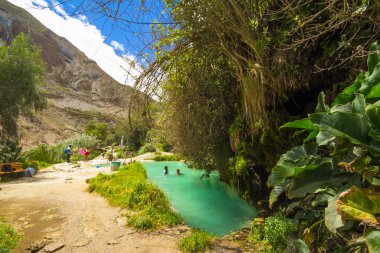 Banos Termen - Churin, Lima, Peru