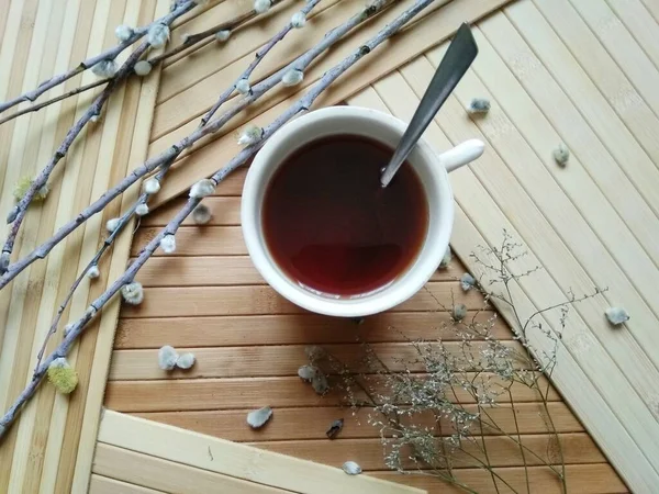 Tasse Kaffee Auf Holzgrund — Stockfoto