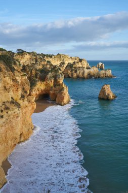 Praia do Alvor plajı Algarve, Portekiz