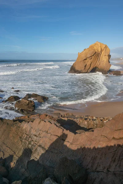 Strandklippblock Praia Santa Cruz Torres Vedras Portugal — Stockfoto