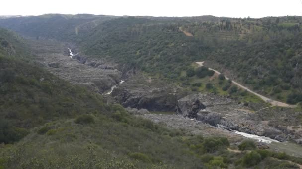 Pulo Lobo Waterfall Alentejo Portugal — Stok video
