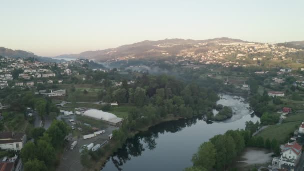 Amarante Drone Luchtzicht Portugal Bij Zonsopgang — Stockvideo