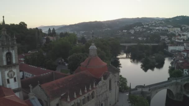 Amarante Drone Luchtzicht Portugal Bij Zonsopgang — Stockvideo