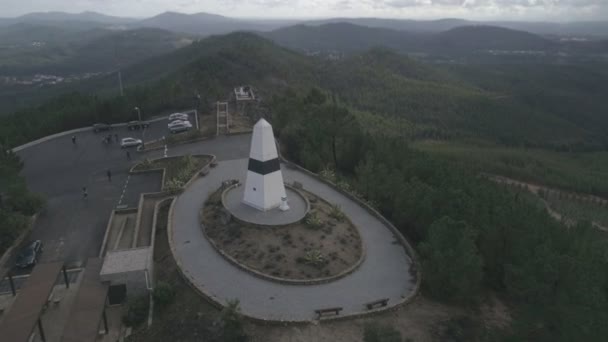 Aerial Shot Drone Geographical Center Picoto Melria Centro Geodsico Portugal — Stockvideo