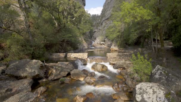 Cascada Fragas Sao Simao Portugal — Vídeos de Stock