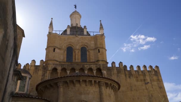 Kirchturm Der Kathedrale Von Velha Coimbra Portugal — Stockvideo