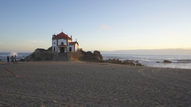 Capela Senhor Pedra Miramar Portugal — Vídeo de stock