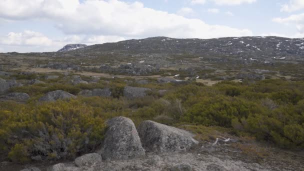 Serra Estrela Manzara Lagünlerinin Rotası Portekiz — Stok video