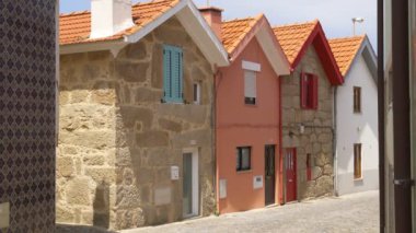 Vila Cha renkli evler, Portekiz caddesi.