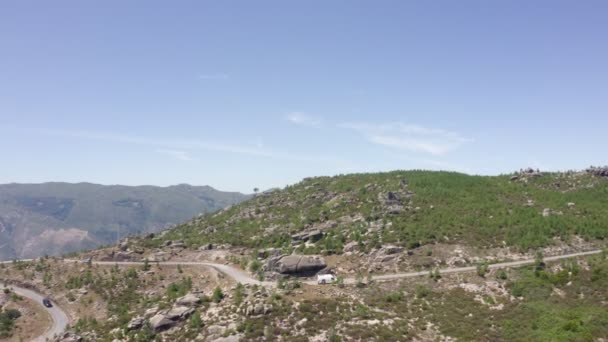 Drone Routier Vue Aérienne Avec Des Voitures Passant Sur Une — Video