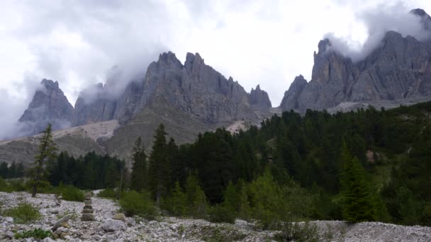 Video Santa Magdalena Maddalena Val Funes Dolomites Italian Alps Furchetta — Stock Video