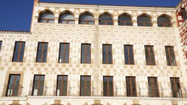 İspanya, Badajoz 'daki Plaza alta binaları