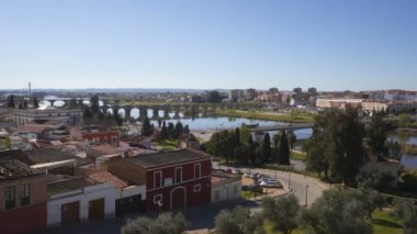 İspanya 'daki şatodan Badajoz şehir manzarası