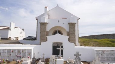 Portekiz, Alentejo 'daki Evoramonte kilisesi ve mezarlığı