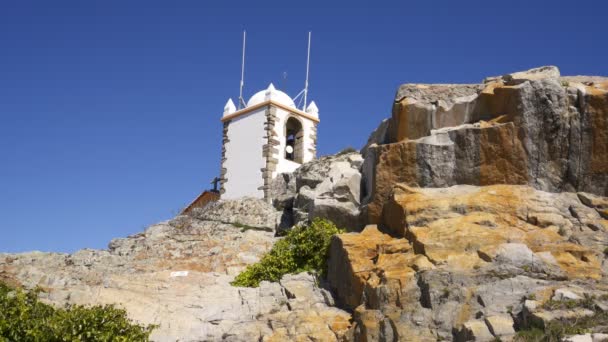 Espirito Santo Kyrka Marvao Mitt Ett Vackert Landskap Och Stadsmurar — Stockvideo