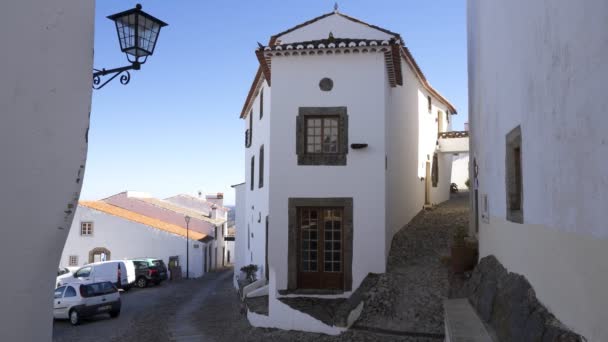 Traditionele Huizen Aan Een Prachtige Straat Marvao Alentejo Portugal — Stockvideo