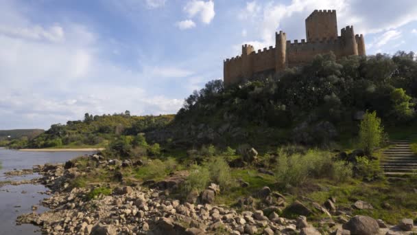 Portekiz Tejo Tagus Nehri Ile Castelo Almourol Kalesi — Stok video