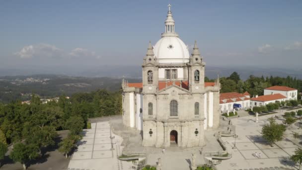 葡萄牙布拉加的Santuario Sameiro保护区无人驾驶飞机俯瞰 — 图库视频影像