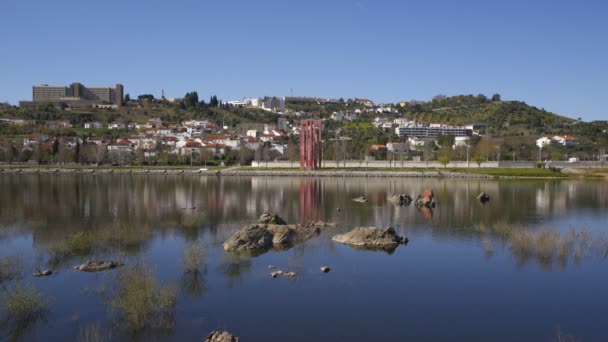 Blick Auf Die Stadt Abrantes Mit Dem Fluss Guadiana Portugal — Stockvideo