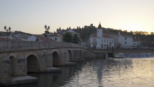 Tomar Stadsutsikt Med Floden Nabao Portugal — Stockvideo