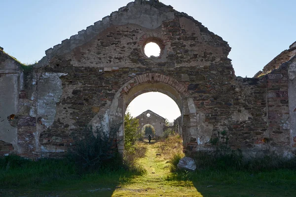 Mina de Sao Domingos, Portekiz 'deki maden ocakları harap oldu.