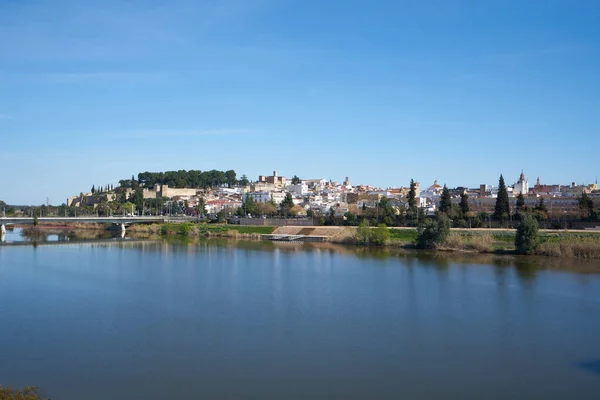 Puente Palmas Köprüsü Manzaralı Badajoz Şehri Spanya — Stok fotoğraf