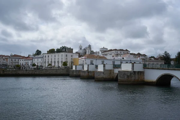 Вид Город Тавира Рекой Гилао Алгарве Португалия — стоковое фото